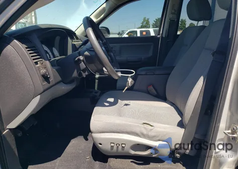 2010 Dodge Dakota Sxt z USA, uszkodzony, nr VIN 1D7CW3GK1AS241534